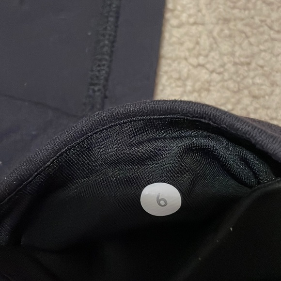 Full length black lululemon leggings - Picture 4 of 4